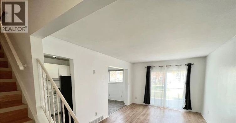 81-1800 Columbia Court, Windsor, ON, N9E 1B1 - 5