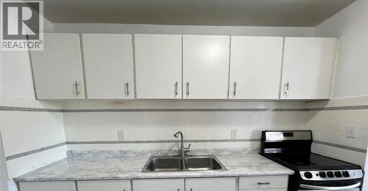81-1800 Columbia Court, Windsor, ON, N9E 1B1 - 13
