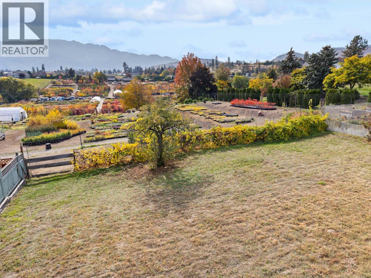 2582 Neufeld Crescent, Westbank, BC, V4T 1P2 - 18