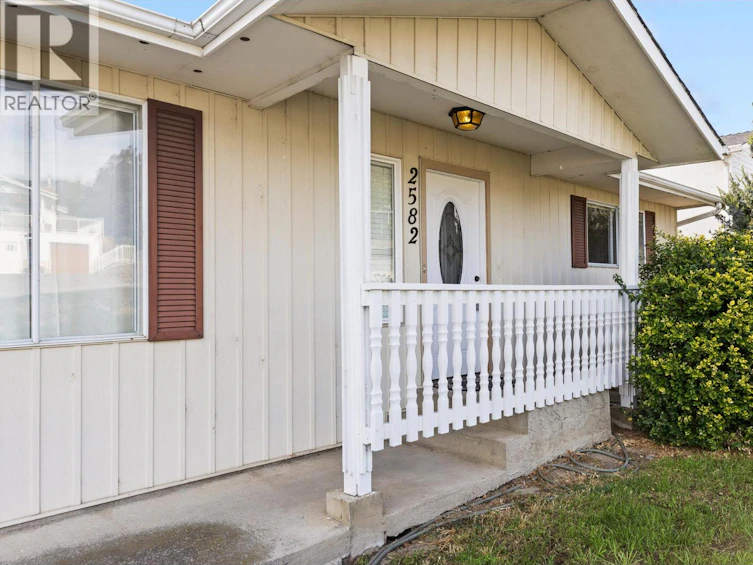 2582 Neufeld Crescent, Westbank, BC, V4T 1P2 - 47