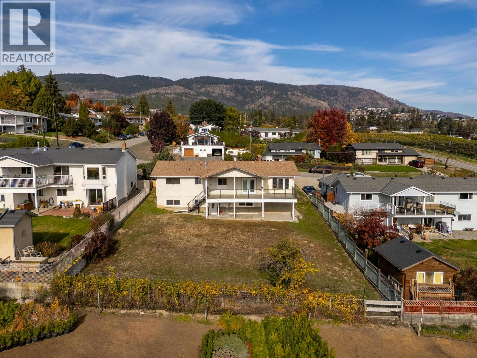 2582 Neufeld Crescent - 3