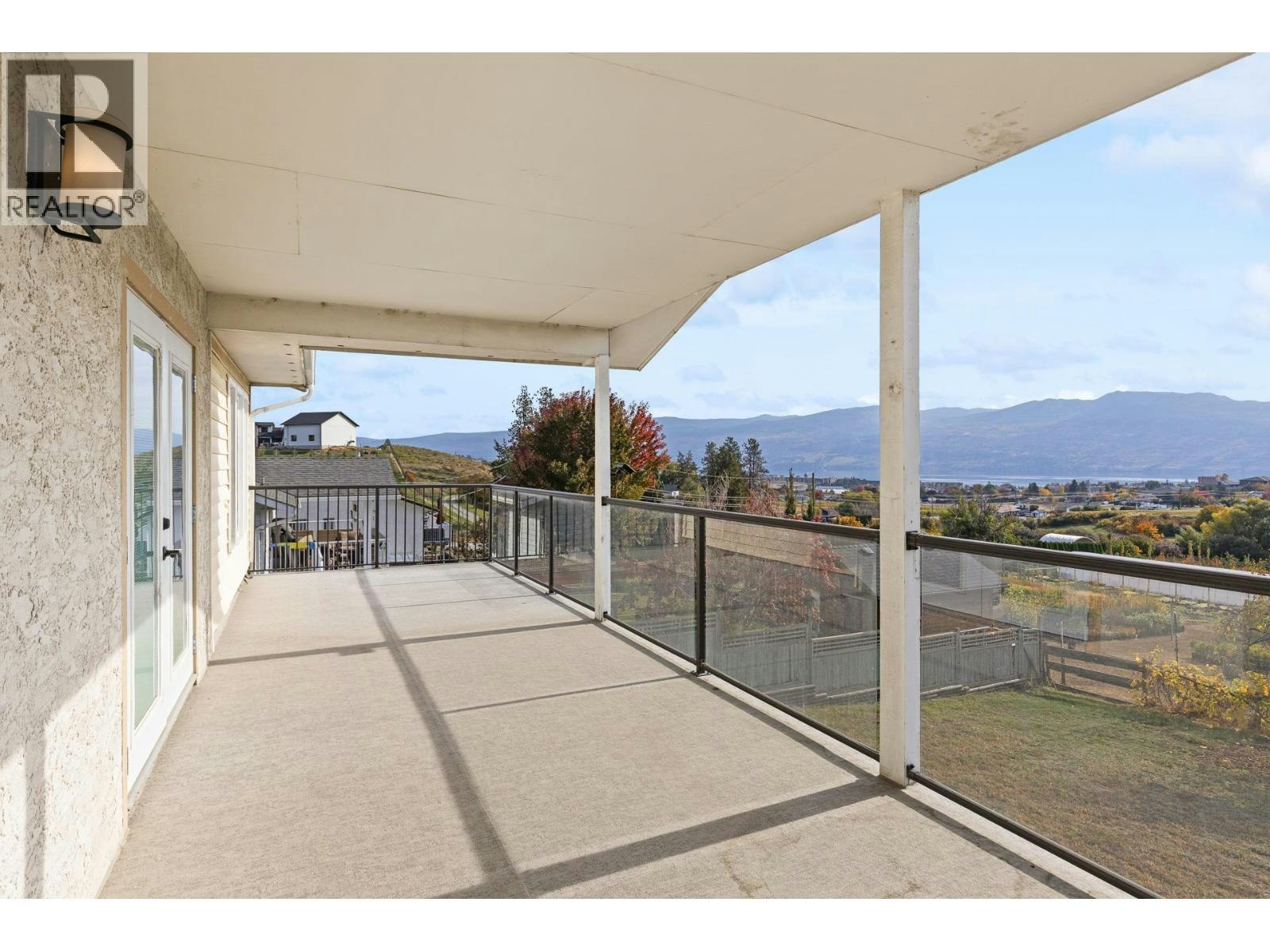 2582 Neufeld Crescent, Westbank, BC, V4T 1P2 - 16