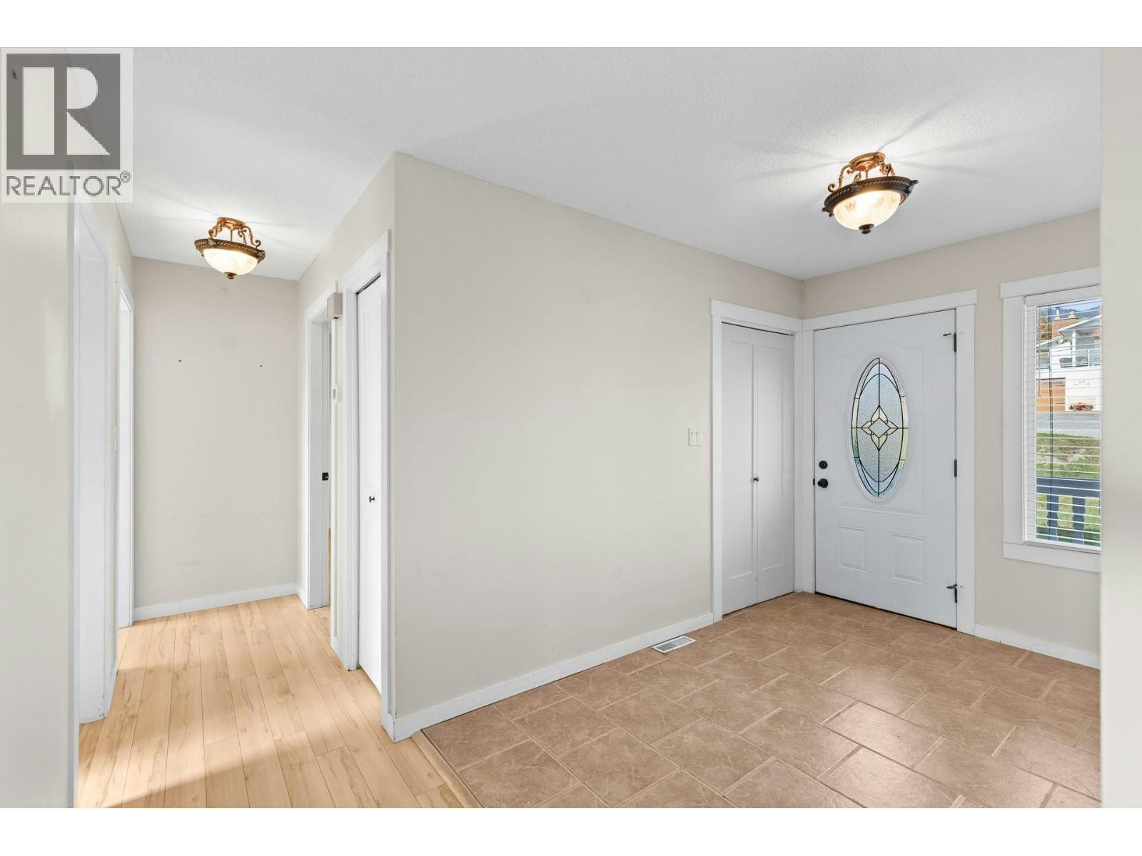 2582 Neufeld Crescent, Westbank, BC, V4T 1P2 - 6
