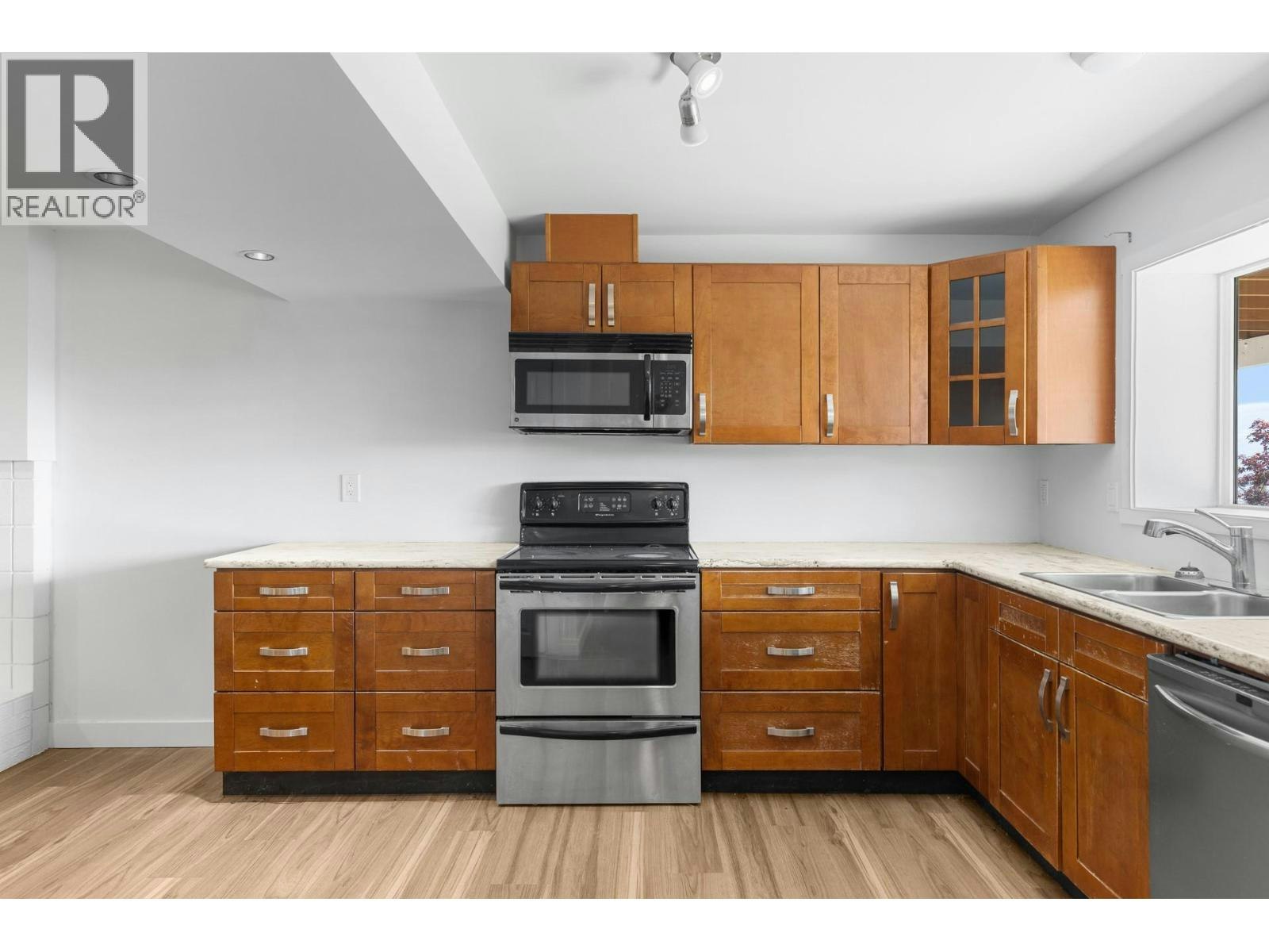2582 Neufeld Crescent, Westbank, BC, V4T 1P2 - 32