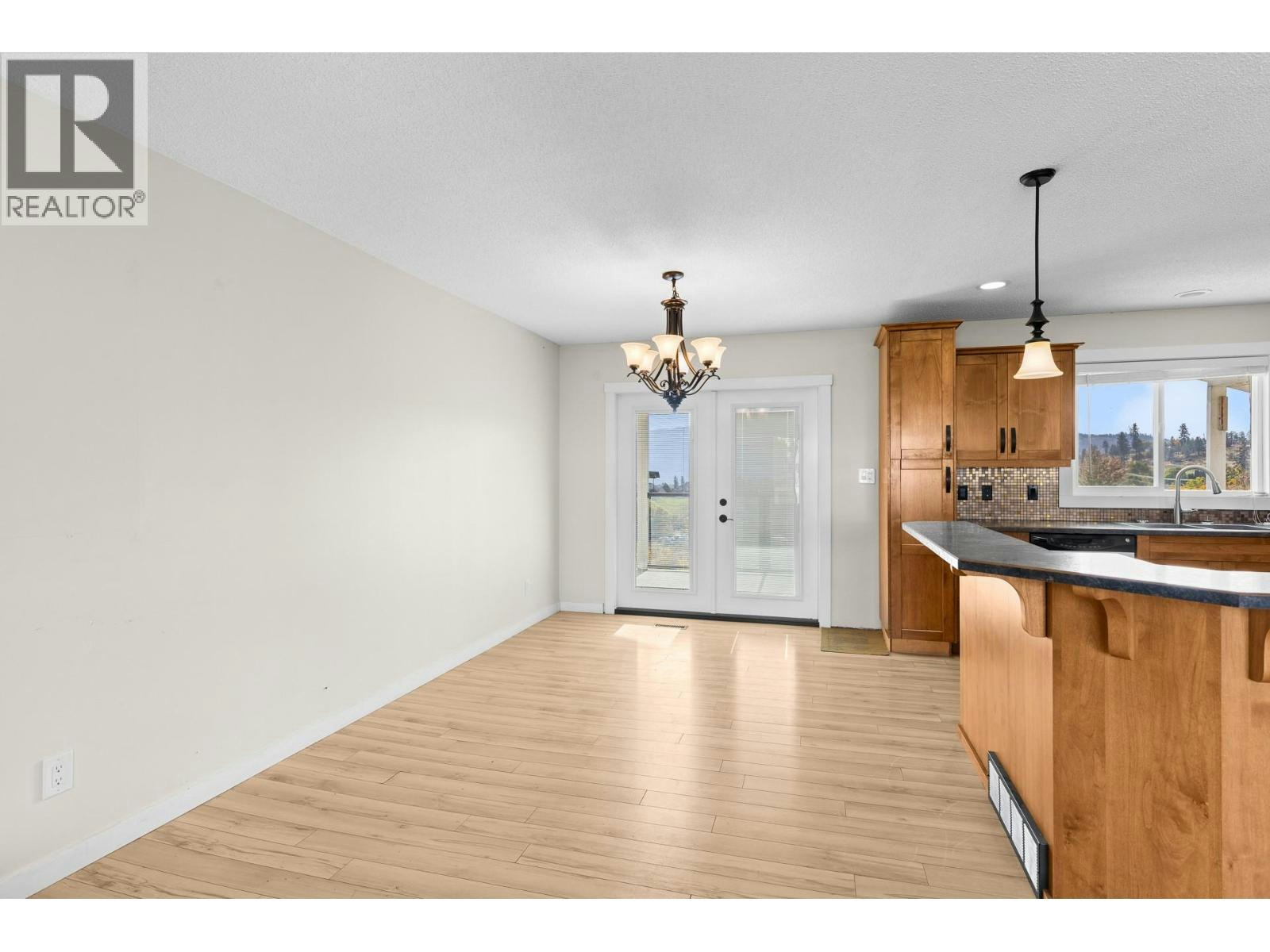 2582 Neufeld Crescent, Westbank, BC, V4T 1P2 - 10