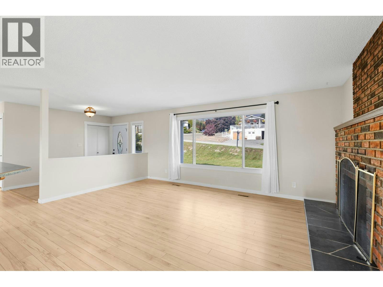 2582 Neufeld Crescent, Westbank, BC, V4T 1P2 - 8