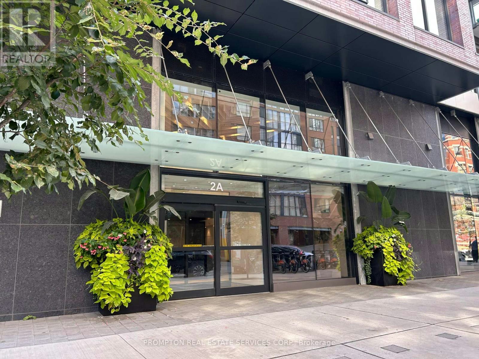 1105 2a Church Street, Toronto, ON, M5E 0E1 - 2
