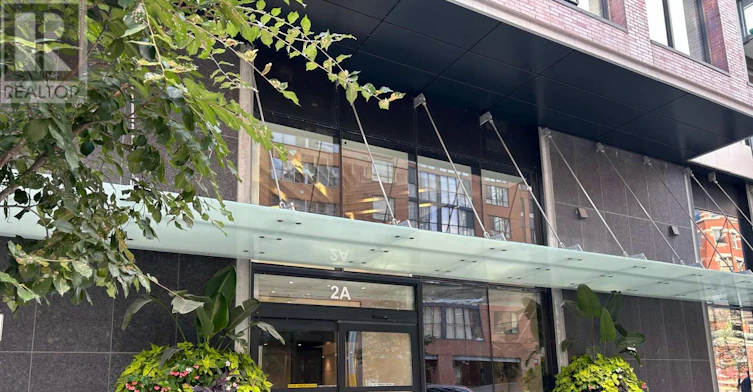 1105 2a Church Street, Toronto, ON, M5E 0E1 - 2