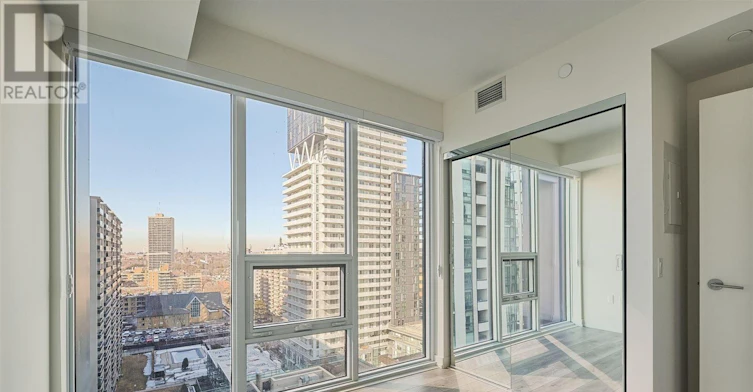 2508-223 Redpath Avenue, Toronto, ON, M4P 0E8 - 6
