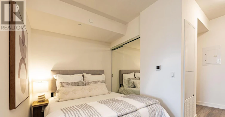 1112-223 Redpath Avenue, Toronto, ON, M4P 0E8 - 4