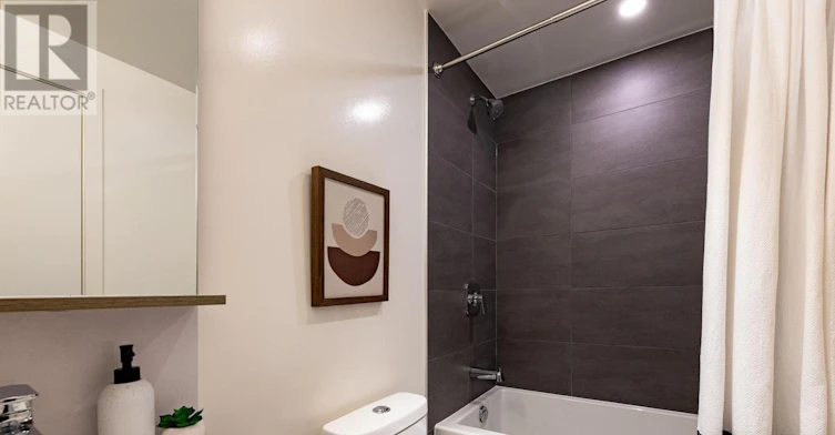 1112-223 Redpath Avenue, Toronto, ON, M4P 0E8 - 5
