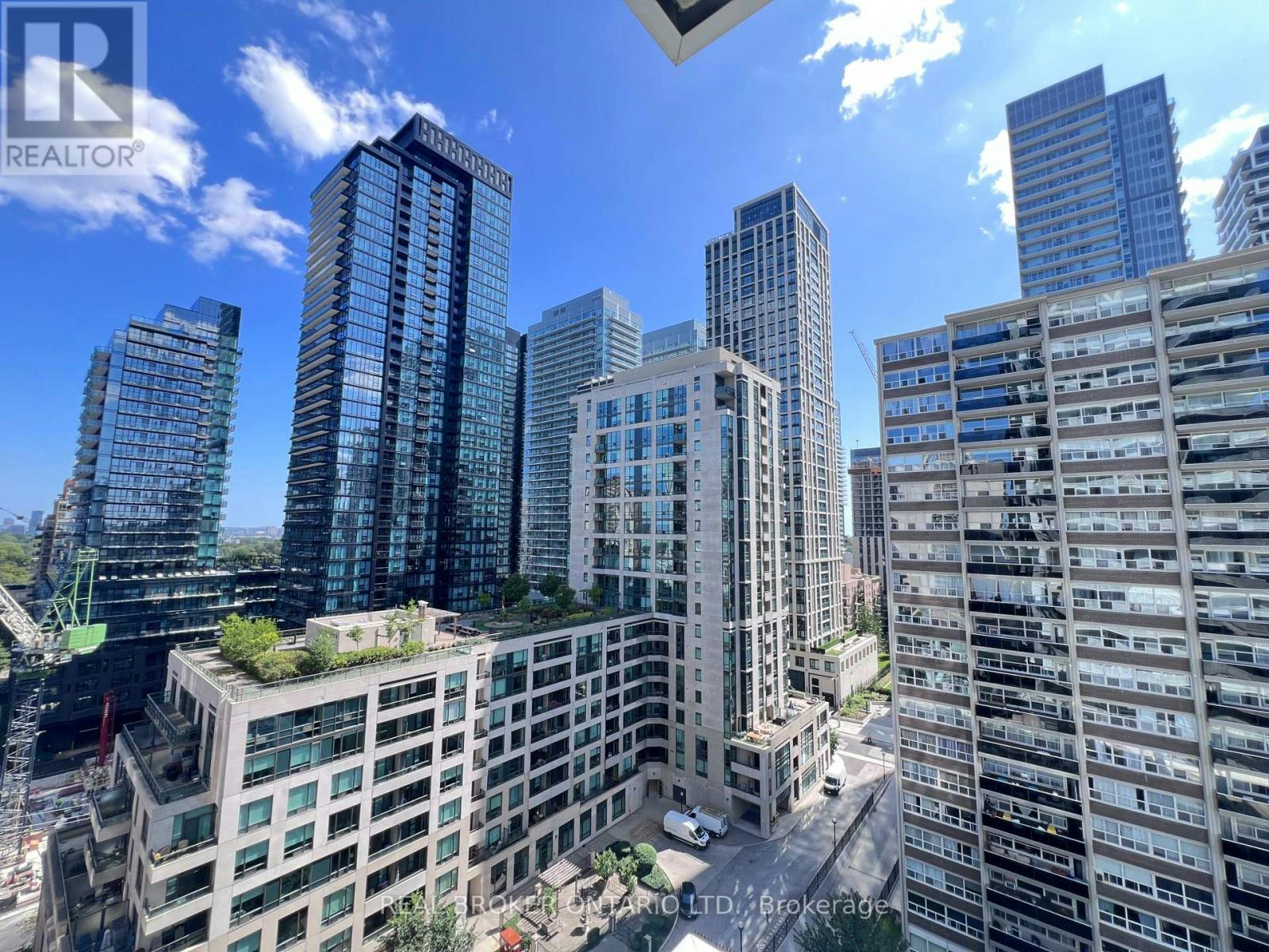 1207-101 Erskine Avenue, Toronto, ON, M4P 0C5