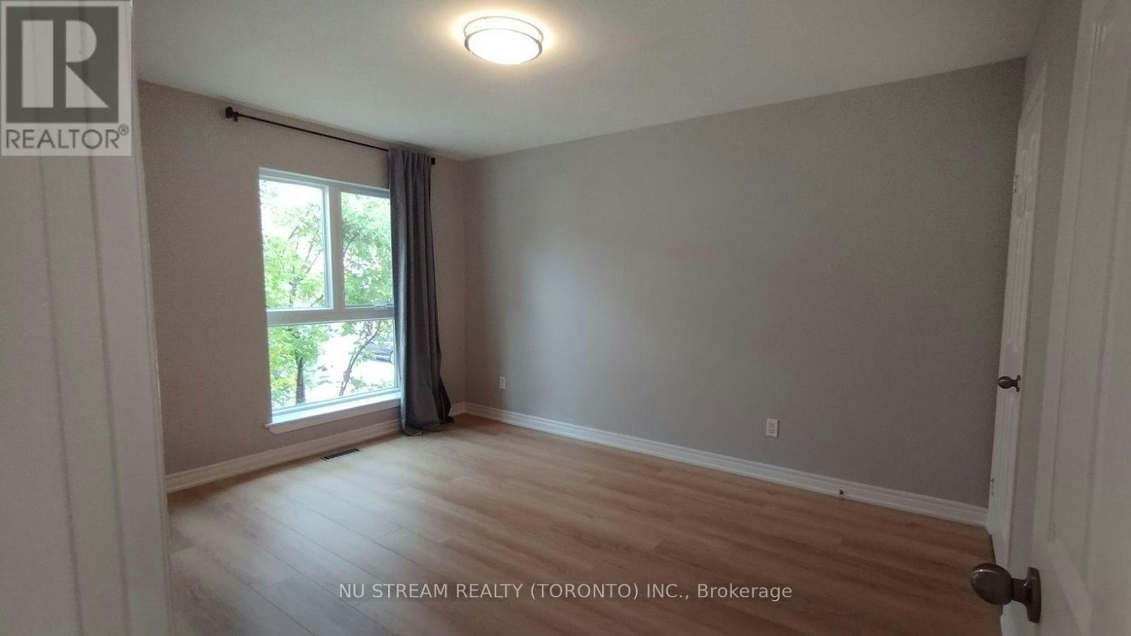 20 Scenic Mill Way, Toronto, ON, M2L 1S3 - 11