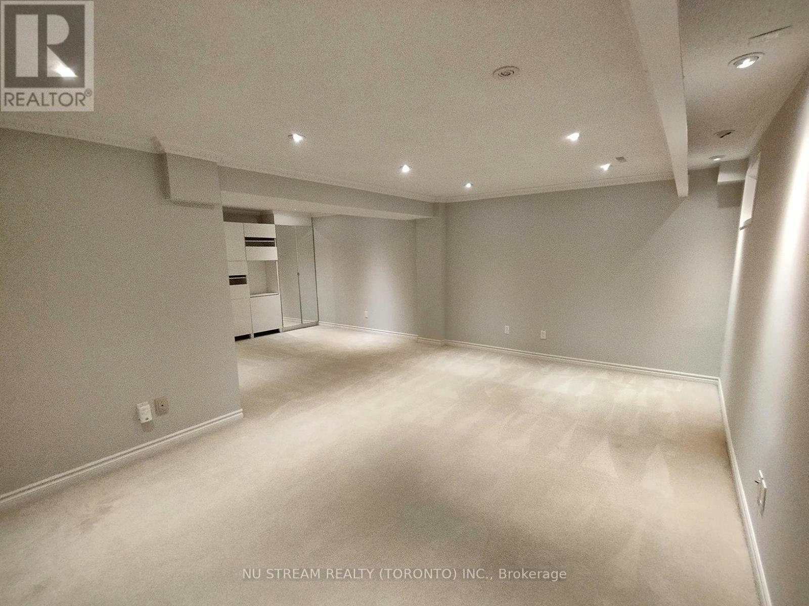 20 Scenic Mill Way, Toronto, ON, M2L 1S3 - 15