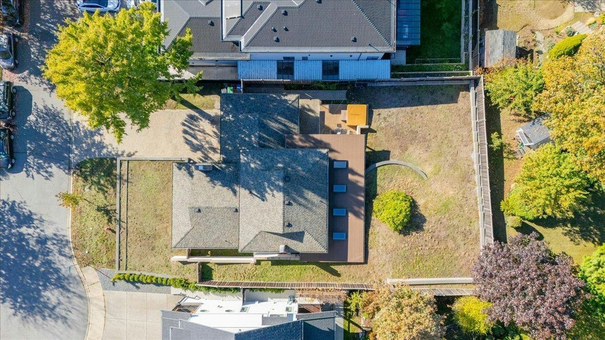 18143 57a Avenue - 5