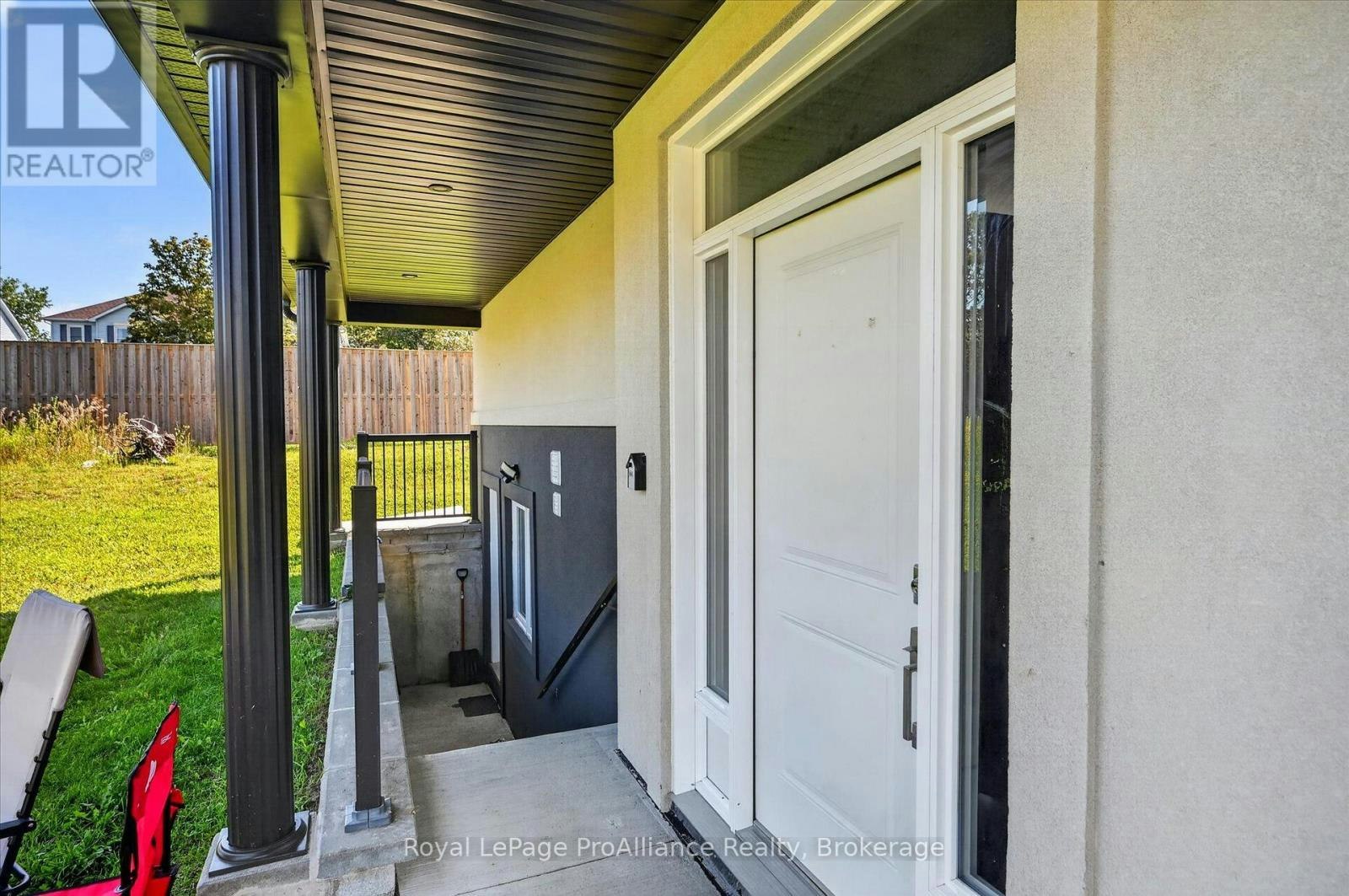 16-550 Brealey Drive, Peterborough, ON, K9K 2R8 - 3