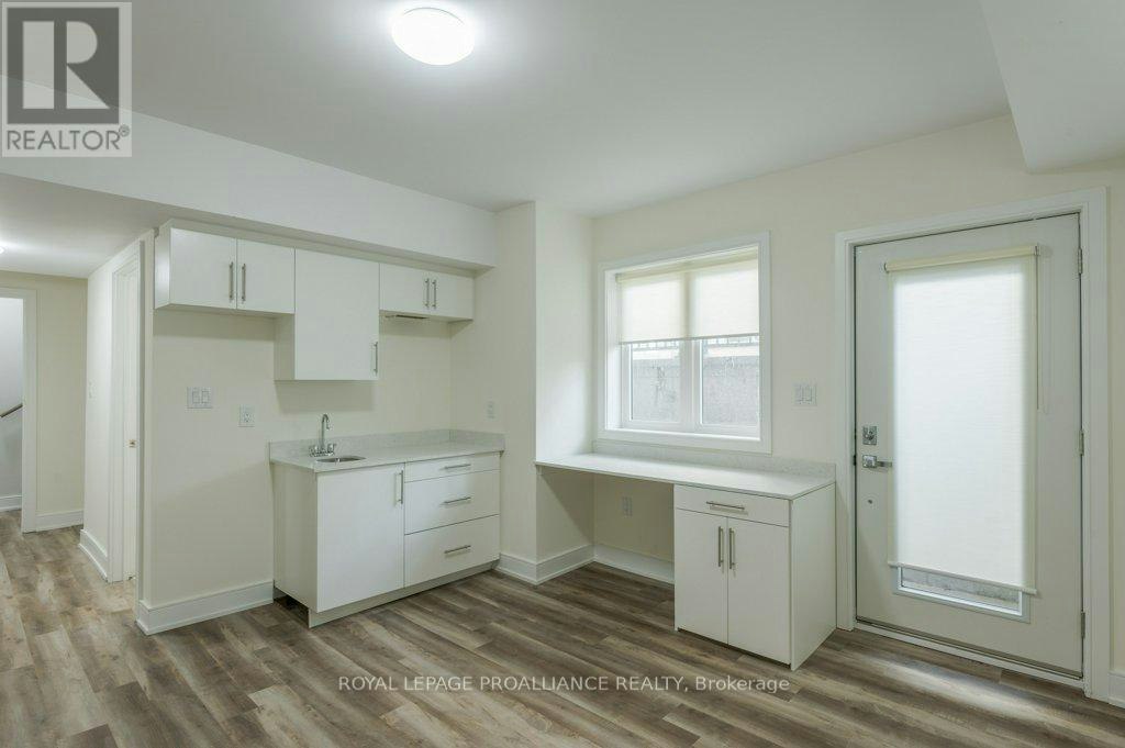 16-550 Brealey Drive, Peterborough, ON, K9K 2R8 - 42