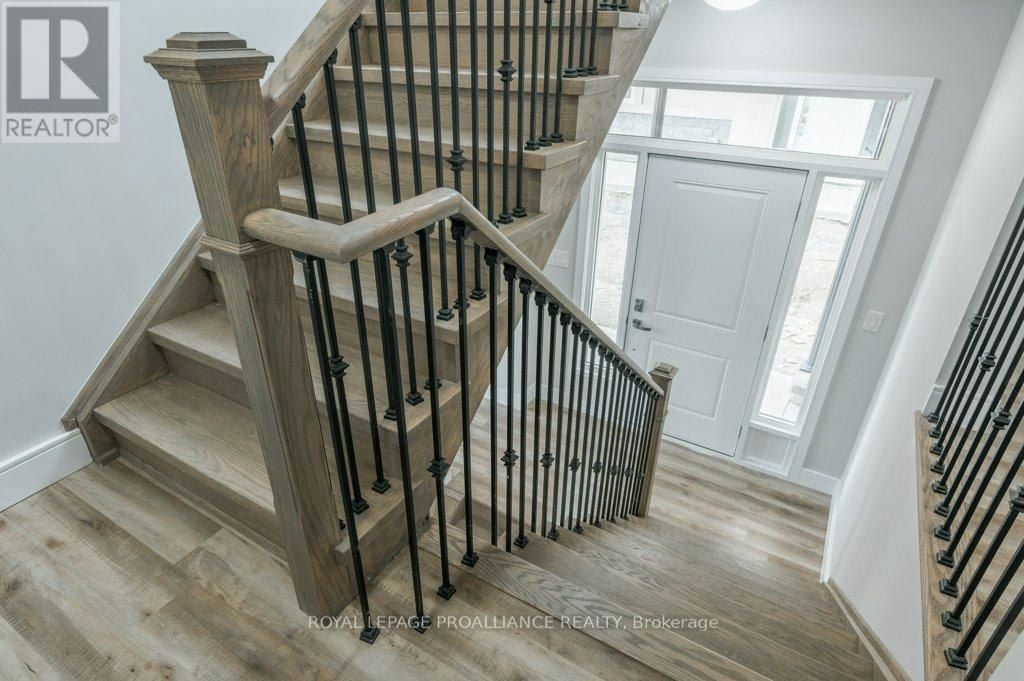 16-550 Brealey Drive, Peterborough, ON, K9K 2R8 - 13