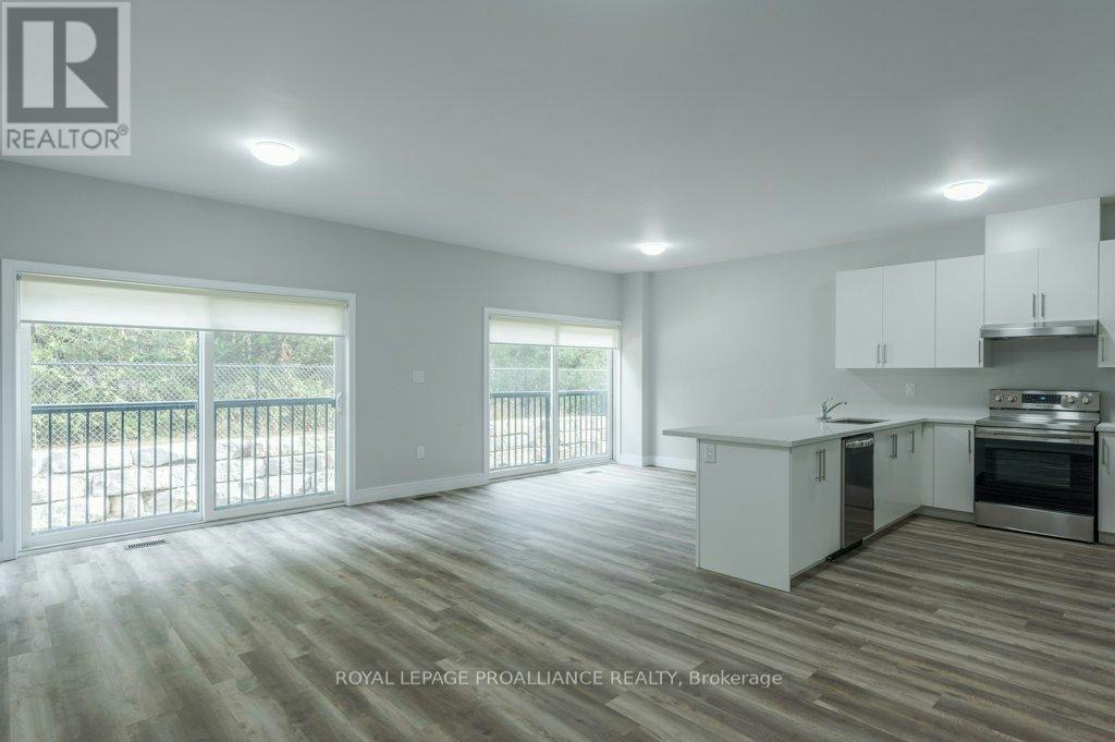 16-550 Brealey Drive, Peterborough, ON, K9K 2R8 - 14
