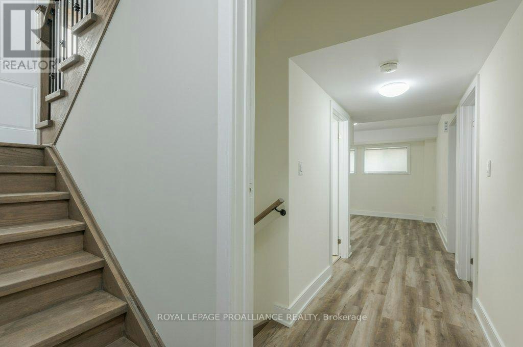16-550 Brealey Drive, Peterborough, ON, K9K 2R8 - 41