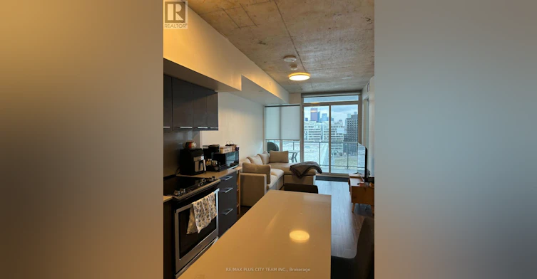 1110-15 Baseball Place, Toronto, ON, M4M 0E7 - 2