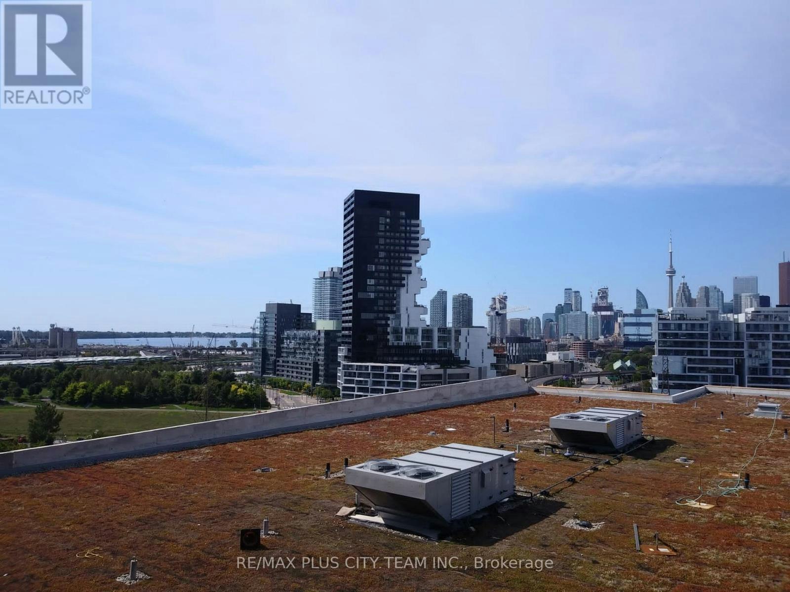 1110-15 Baseball Place, Toronto, ON, M4M 0E7 - 14