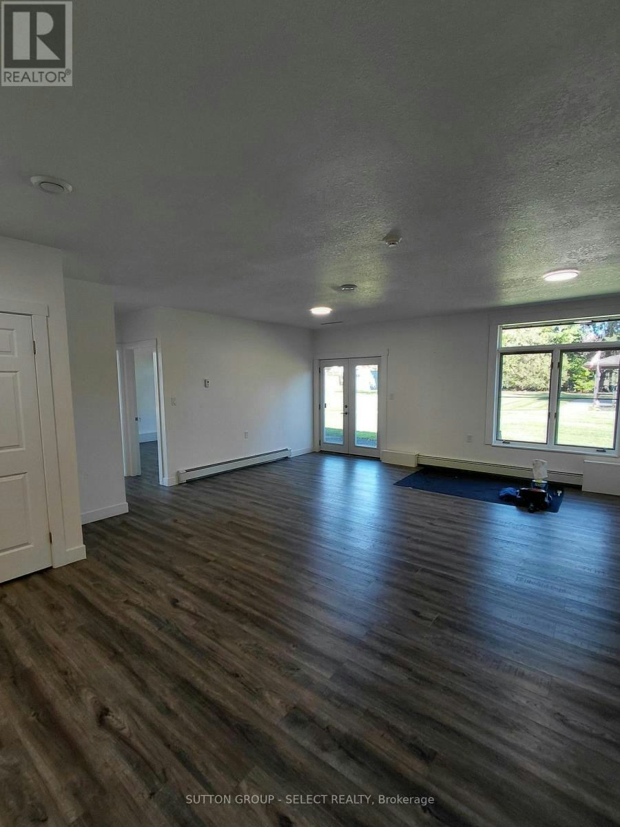 14-184 Napier Street, West Perth, ON, N0K 1N0 - 5