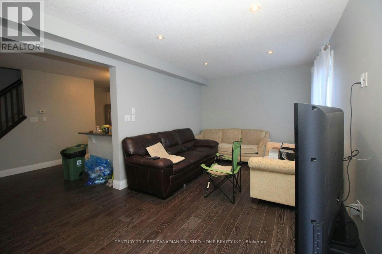 6832 Vallas Circle, London, ON, N6P 0B5 - 9
