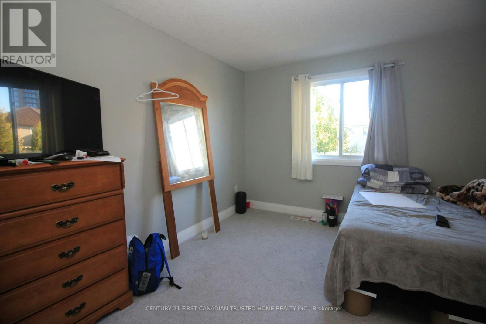 6832 Vallas Circle, London, ON, N6P 0B5 - 21