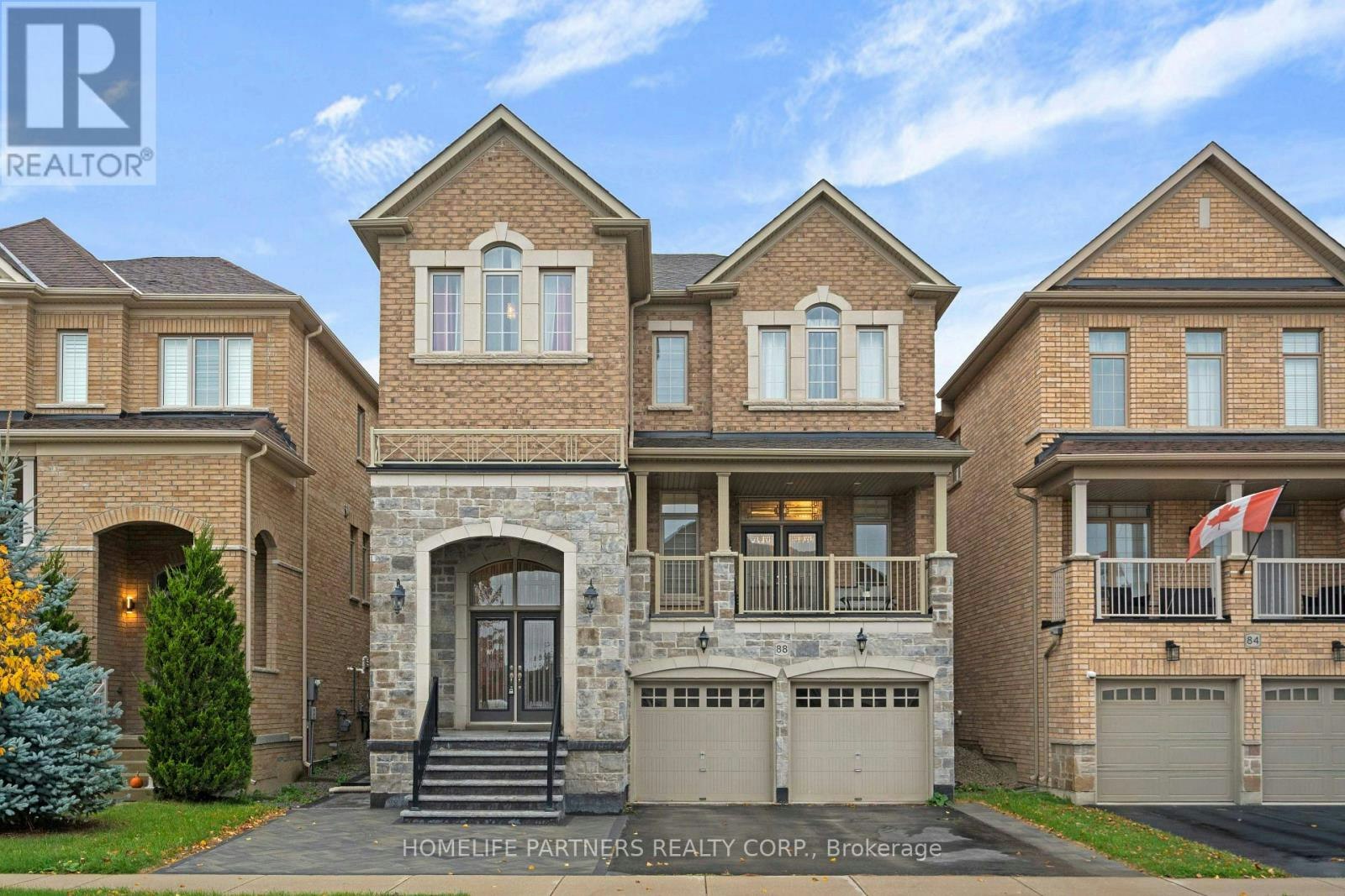 88 Inverness Way, Bradford West Gwillimbury, ON, L3Z 0W5