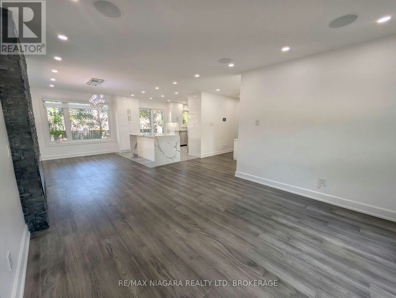 2474 Bridge Road, Oakville, ON, L6L 2H2 - 5