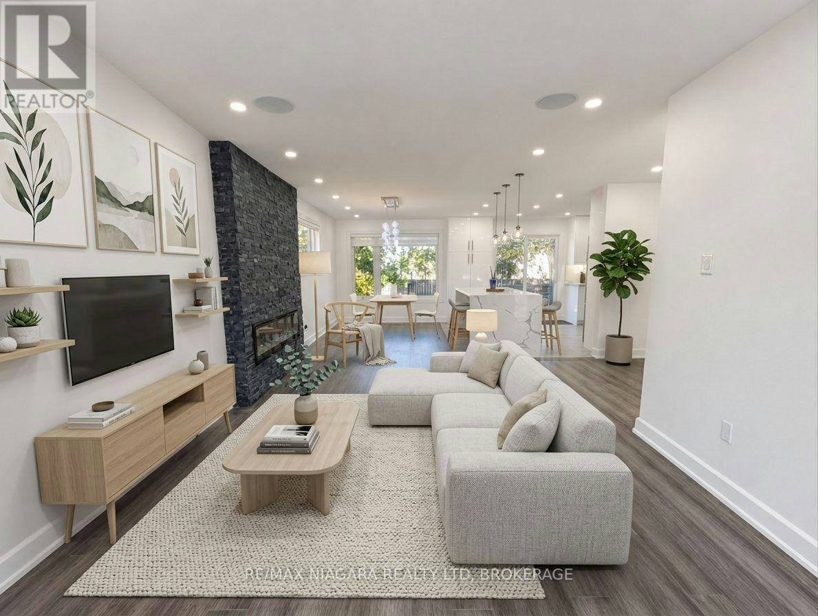 2474 Bridge Road, Oakville, ON, L6L 2H2 - 4