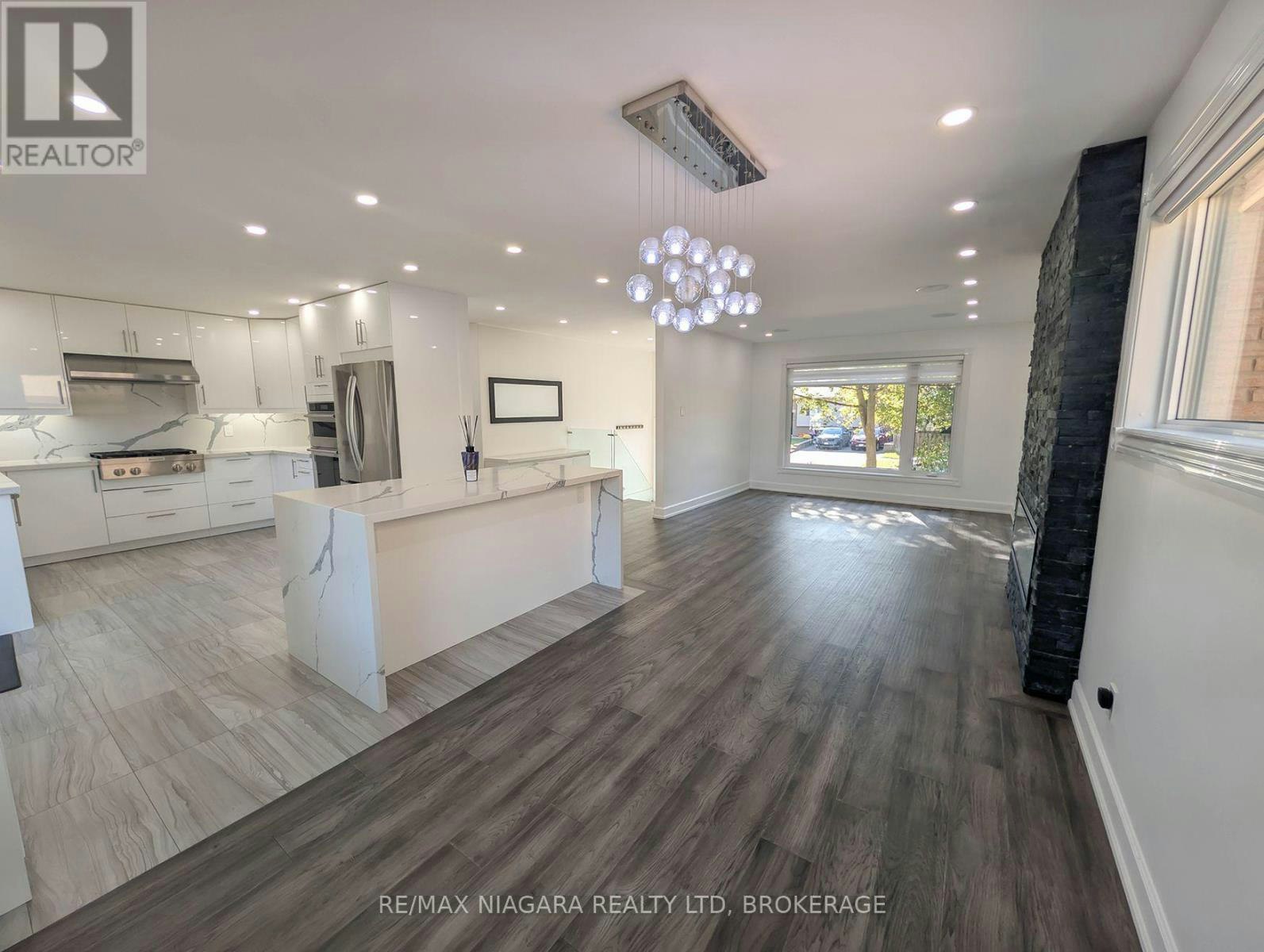 2474 Bridge Road, Oakville, ON, L6L 2H2 - 7