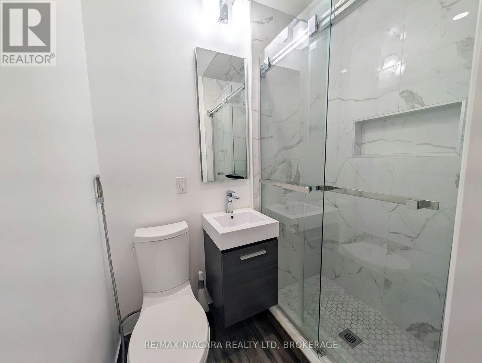 2474 Bridge Road, Oakville, ON, L6L 2H2 - 24
