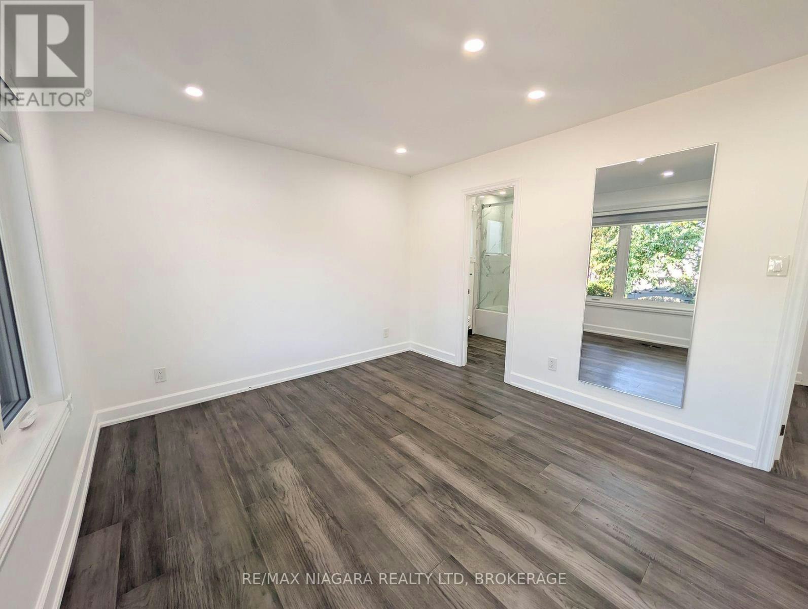 2474 Bridge Road, Oakville, ON, L6L 2H2 - 12