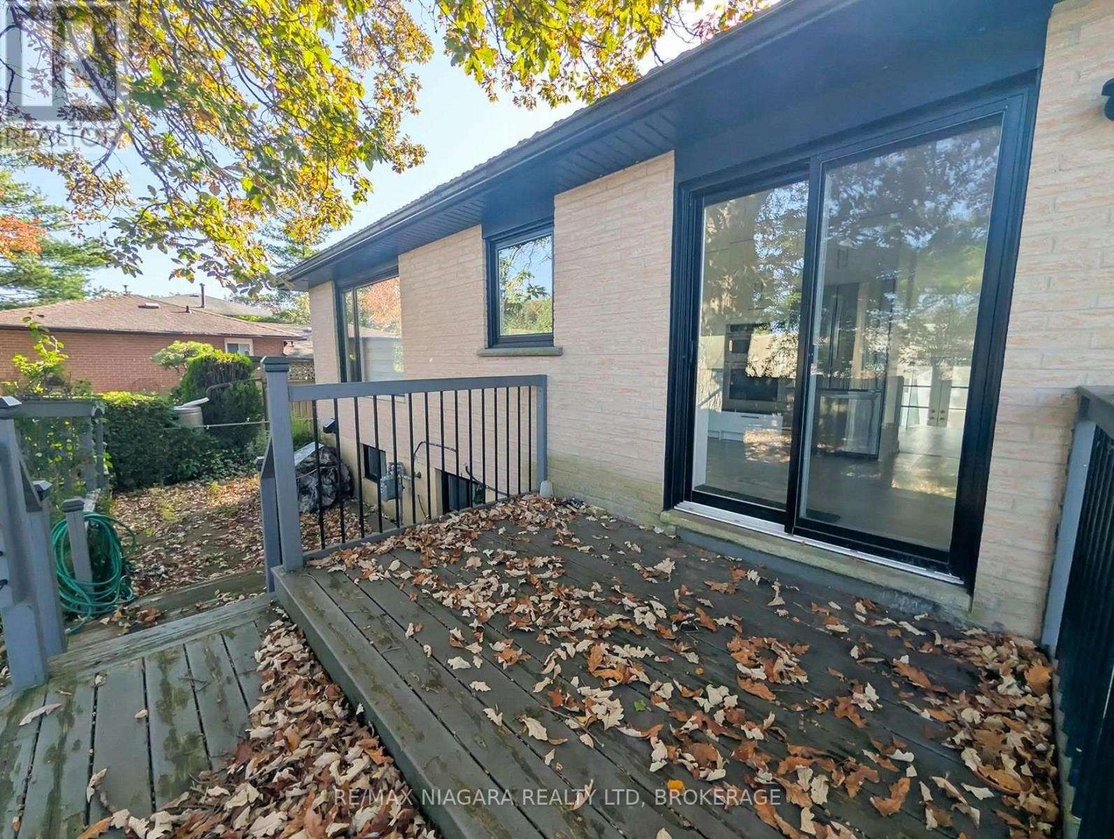 2474 Bridge Road, Oakville, ON, L6L 2H2 - 26