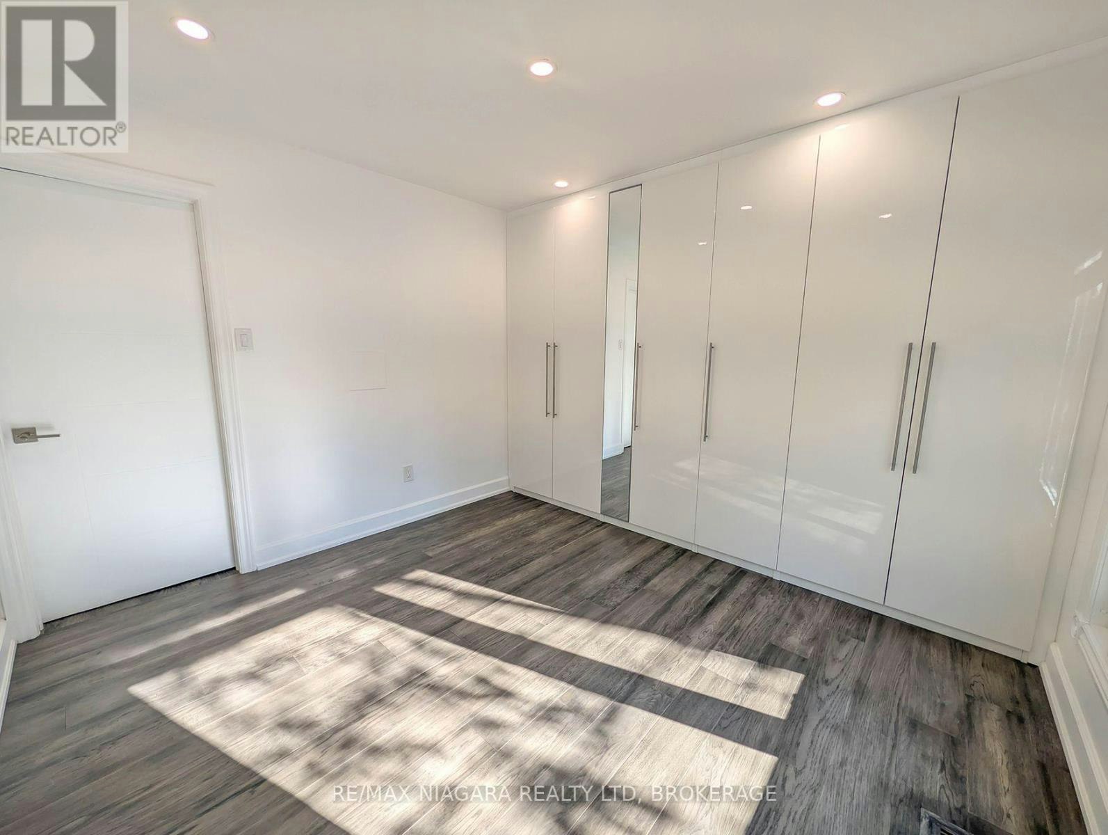2474 Bridge Road, Oakville, ON, L6L 2H2 - 16