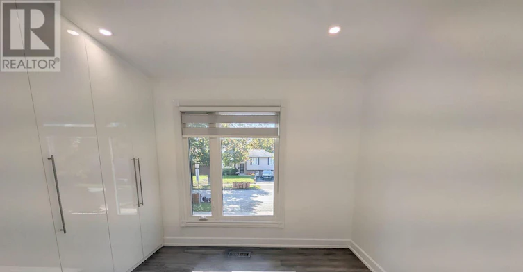 2474 Bridge Road, Oakville, ON, L6L 2H2 - 17