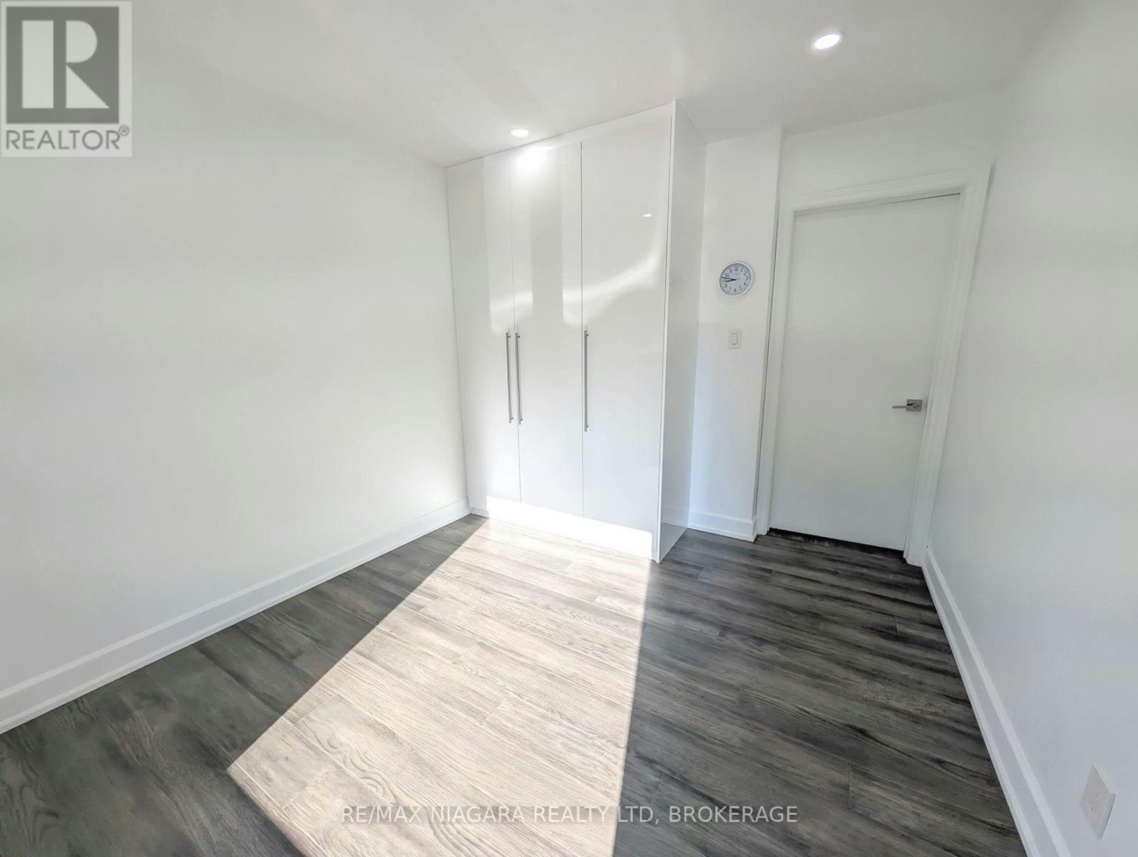 2474 Bridge Road, Oakville, ON, L6L 2H2 - 23