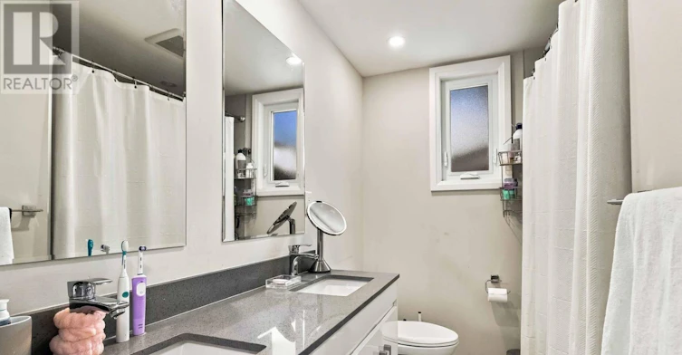 MAIN-1852 Truscott Drive, Mississauga, ON, L5J 2A2 - 17