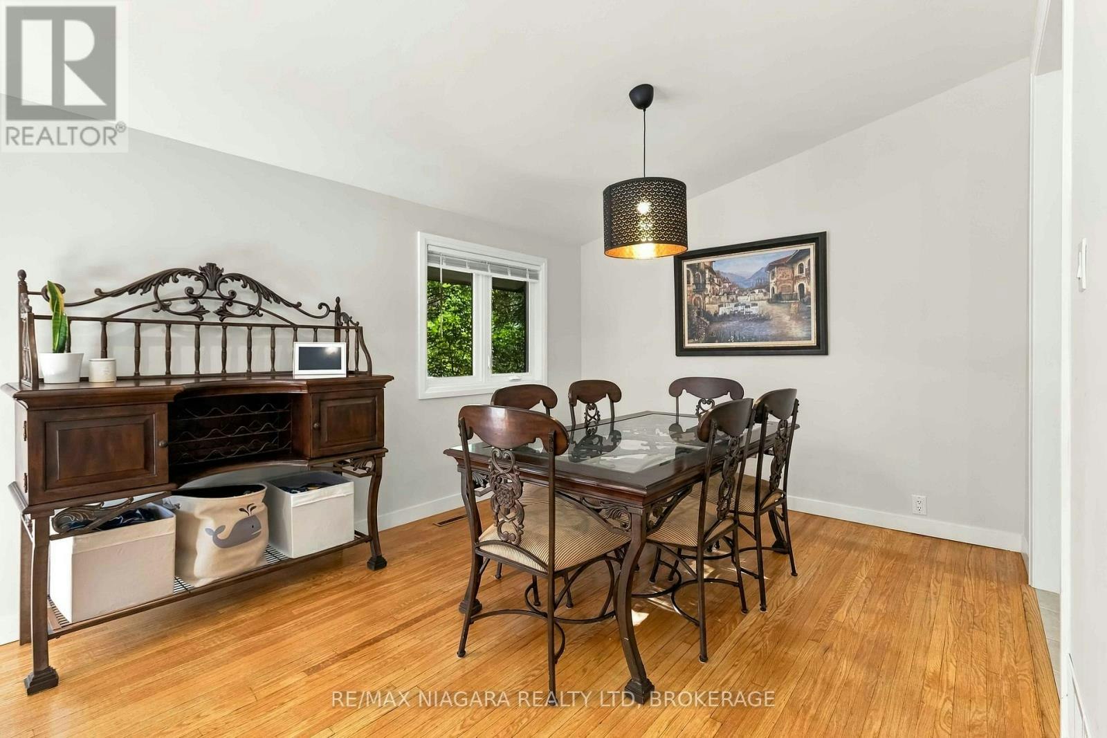 MAIN-1852 Truscott Drive, Mississauga, ON, L5J 2A2 - 10
