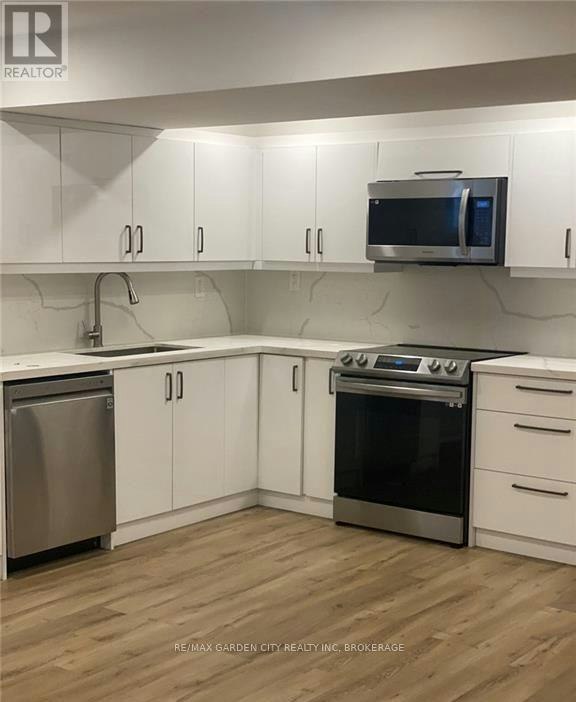 4 Lower Level 13 Valley Road, St. Catharines, ON, L2S 1Y7 - 4