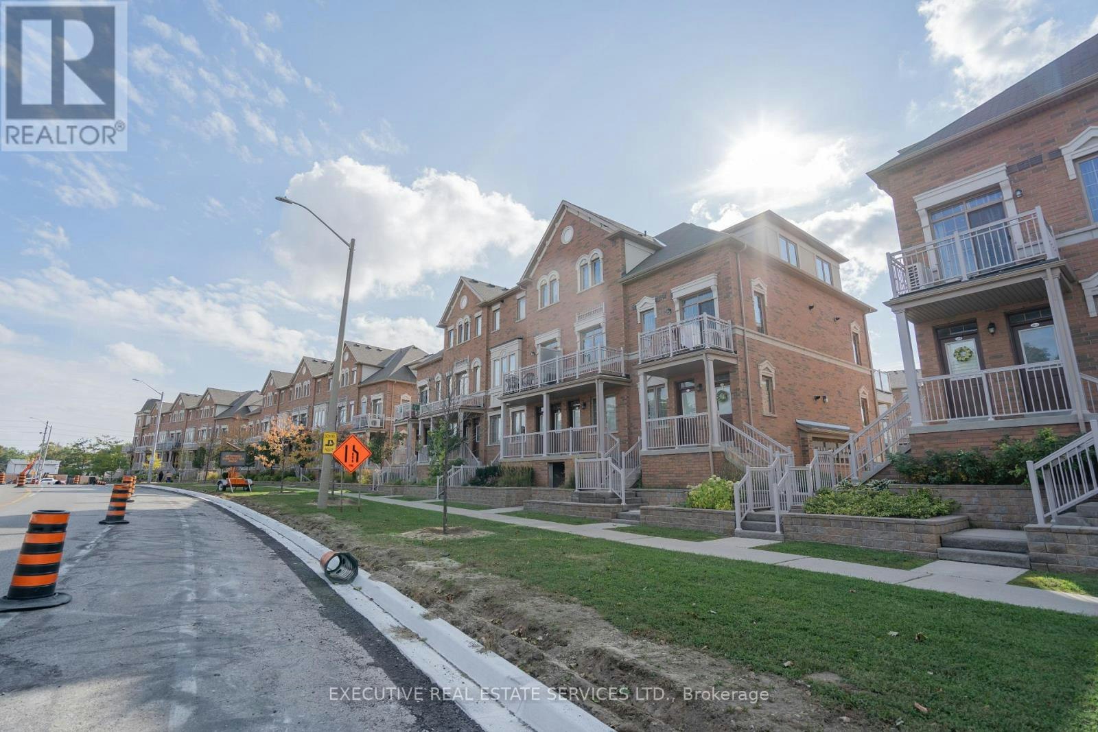 10-180 Howden Boulevard, Brampton, ON, L6S 0E6