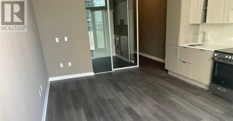 523-3900 Confederation Parkway, Mississauga, ON, L5B 0M3 - 8