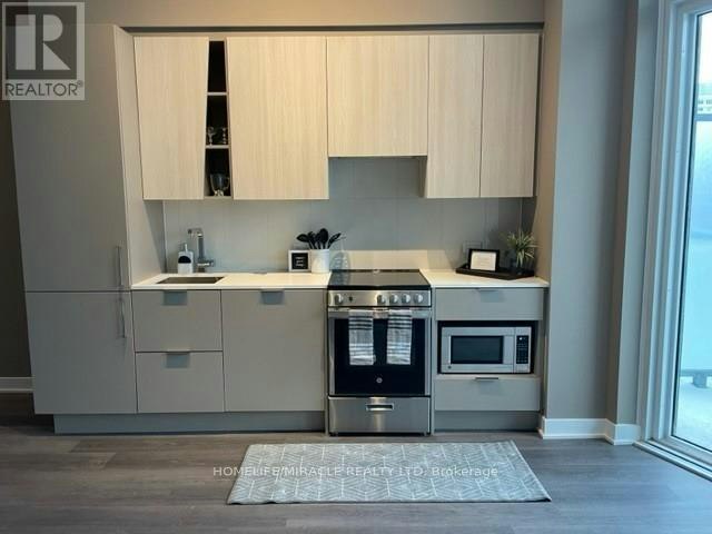 523-3900 Confederation Parkway, Mississauga, ON, L5B 0M3 - 6