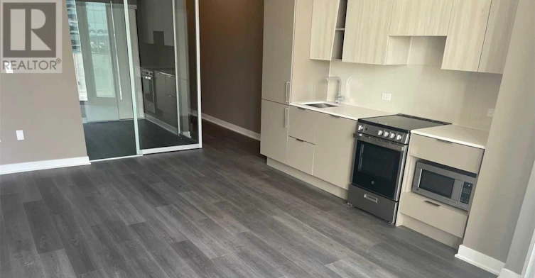 523-3900 Confederation Parkway, Mississauga, ON, L5B 0M3 - 9