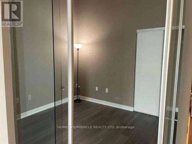 523-3900 Confederation Parkway, Mississauga, ON, L5B 0M3 - 20