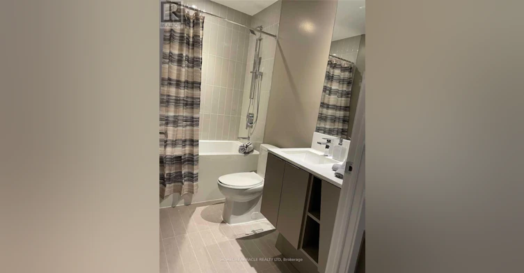 523-3900 Confederation Parkway, Mississauga, ON, L5B 0M3 - 16