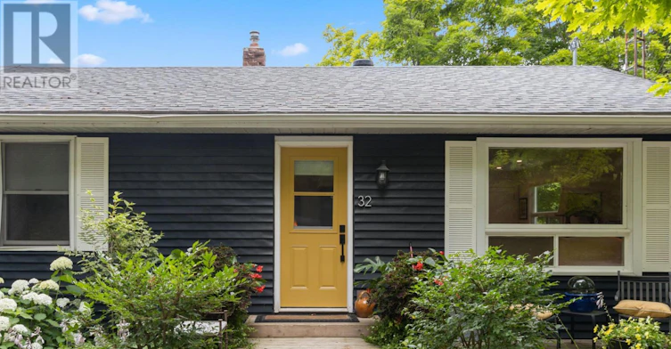 32 Louisa Street, Blue Mountains, ON, N0H 2P0 - 2