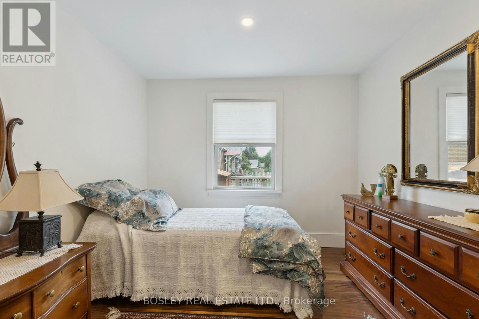 32 Louisa Street, Blue Mountains, ON, N0H 2P0 - 18